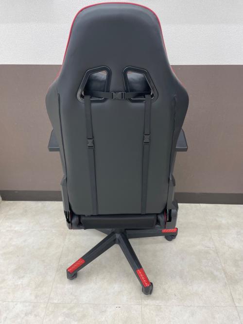 ニトリ ゲーミングチェア ブラック×レッド GM701