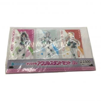 ファミリーマート ホロライブ 大神ミオ＆白銀ノエル＆赤井はあと オリジナルアクリルスタンド3個セット 「バーチャルYouTuber ホロライブ×ファミリーマート 第2弾」