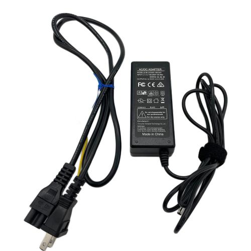 DELL (デル) Inspiron14 P157G  Windows11 HOME メモリ:8GB SSD:256GB -