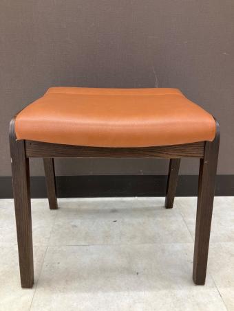 karimoku (カリモク) スツール CT0406K499