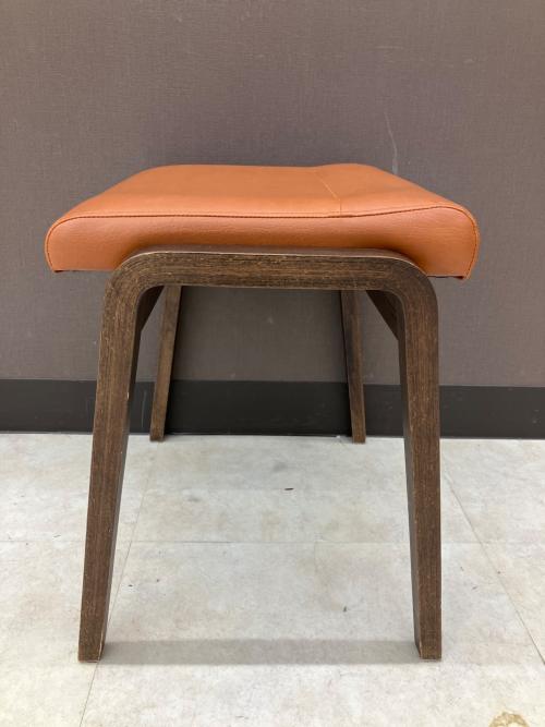 karimoku (カリモク) スツール CT0406K499