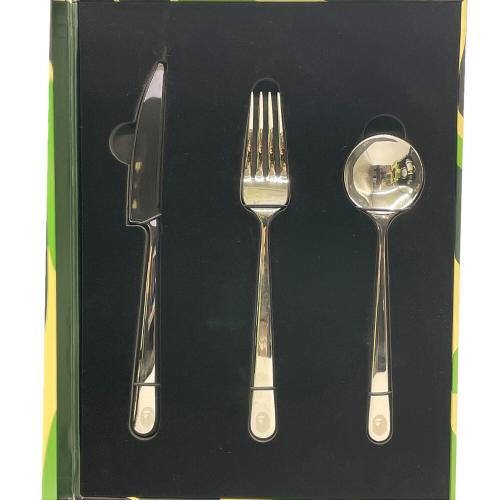 A BATHING APE (ア ベイシング エイプ) 食器セット