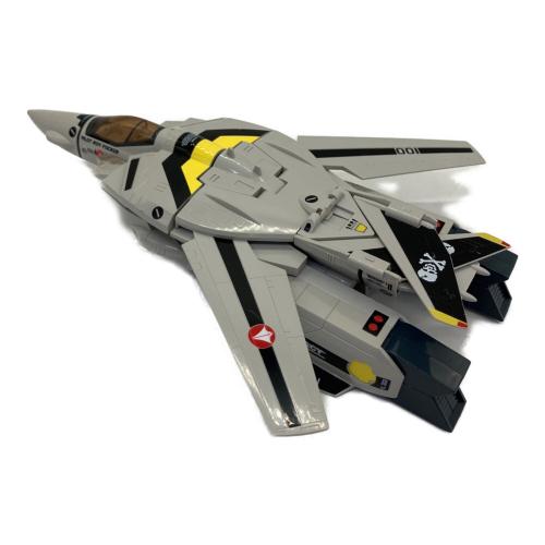 BANDAI (バンダイ) 1/55 VF-1S バルキリー ロイ・フォッカー機 超時空要塞マクロス