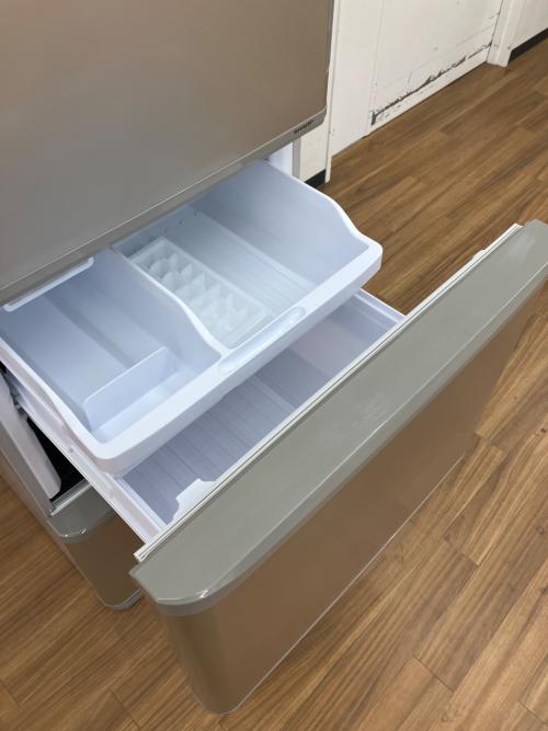 SHARP (シャープ) 3ドア冷蔵庫 350L 冷蔵183L 冷凍99L 野菜68L 2017年
