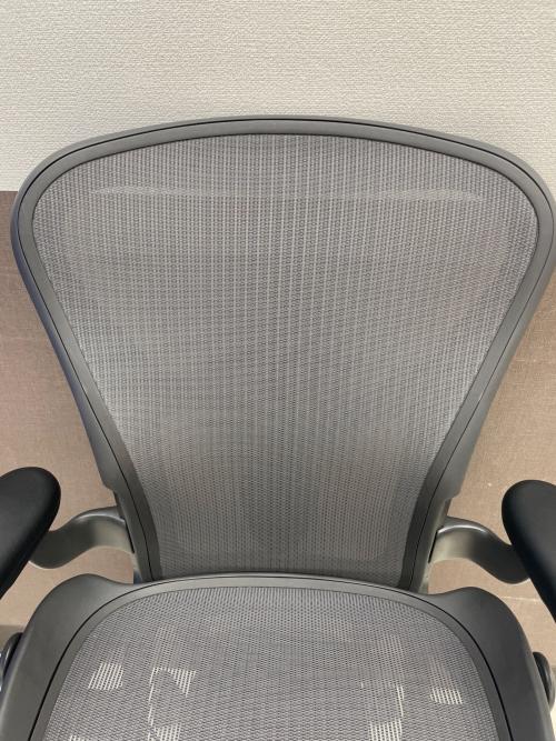 Herman Miller (ハーマンミラー) アーロンチェア リマスタードモデル  ライト、グラファイトベース 97 ブラック