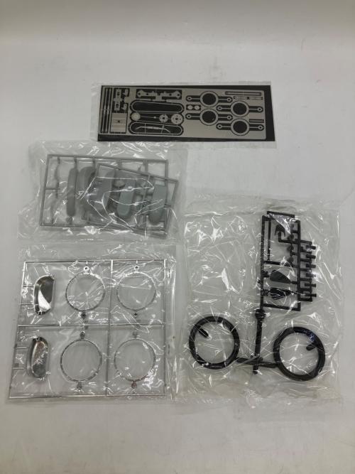 GUNZER SANGYO 1/12 HONDA CB72 CLUBMAN プラモデル