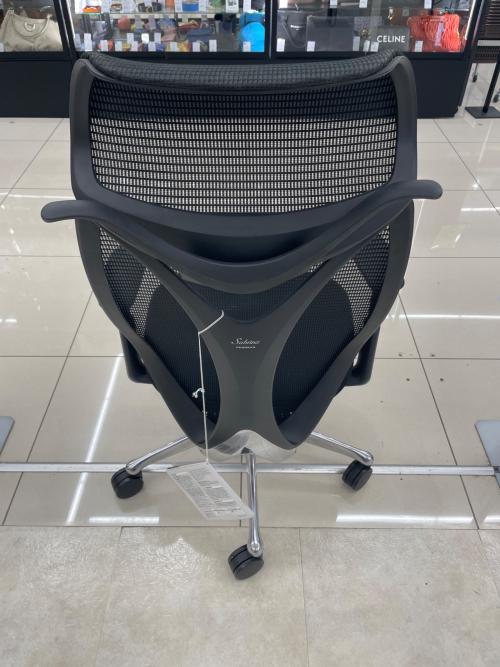 オカムラ ワークチェアー ヘッドレストオプション ブラック Sabrina Standard