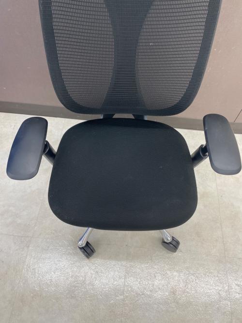 オカムラ ワークチェアー ヘッドレストオプション ブラック Sabrina Standard