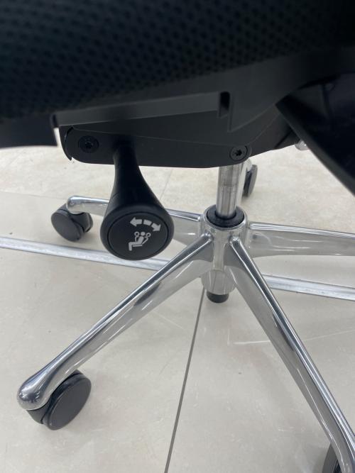 オカムラ ワークチェアー ハンガーオプション ブラック Sabrina Standard