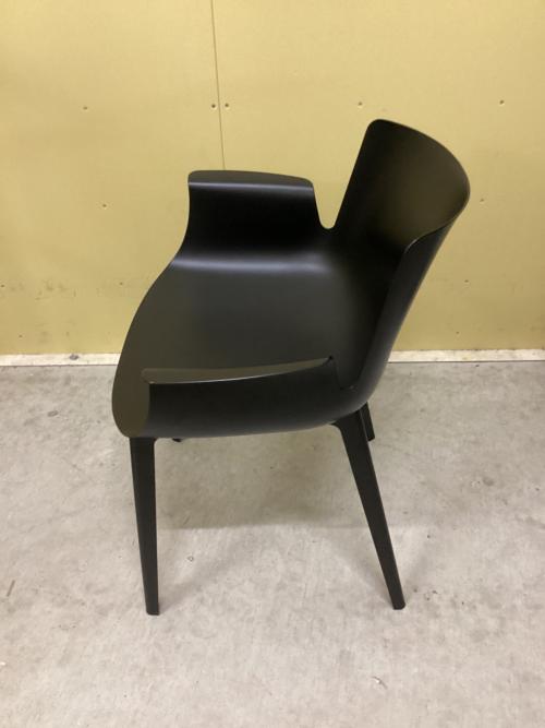 Kartell (カルテル) ダイニングチェアー 1 ブラック PIUMA