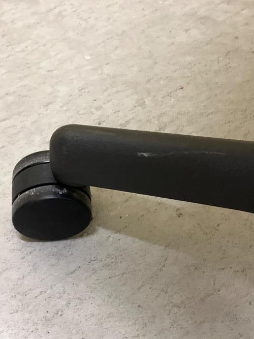 Herman Miller (ハーマンミラー) アーロンチェア 167888 REV H Bサイズ グレー