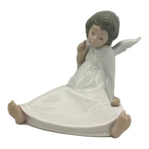 LLADRO (リヤドロ) フィギュリン 天使の考え事(えーと、それは) 4962 本体のみ