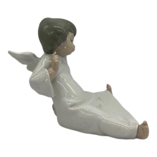 LLADRO (リヤドロ) フィギュリン 天使の考え事(えーと、それは) 4962 本体のみ