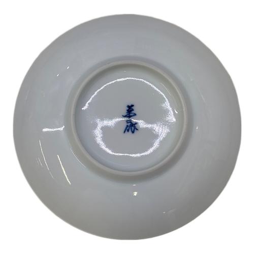 珈琲碗 白磁彫文