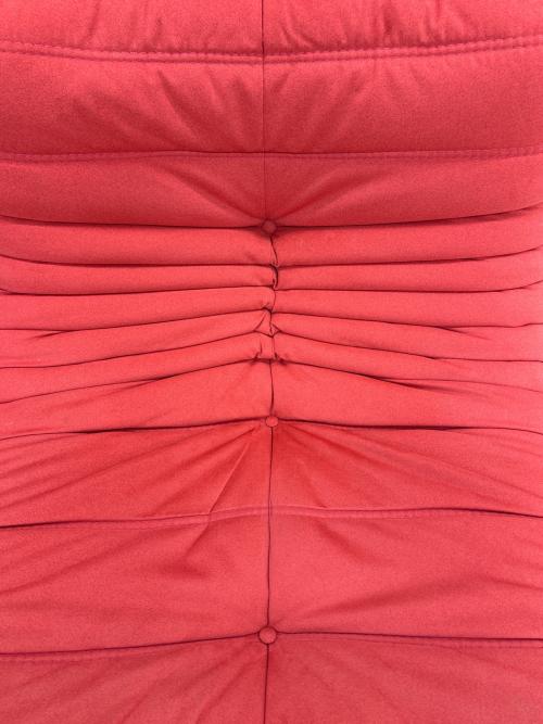 ligne roset (リーンロゼ) 1人掛けソファー 　ロゼトーゴ