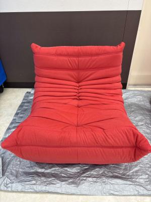 ligne roset (リーンロゼ) 1人掛けソファー レッド　ロゼトーゴ