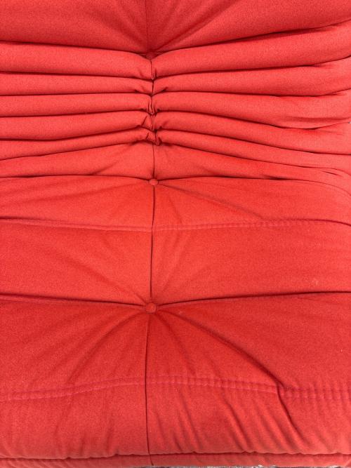 ligne roset (リーンロゼ) 1人掛けソファー レッド　ロゼトーゴ
