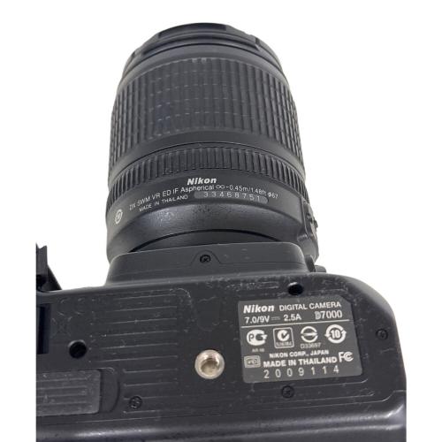 Nikon (ニコン) 一眼レフカメラ D7000 レンズセット レンズ:18-105mm