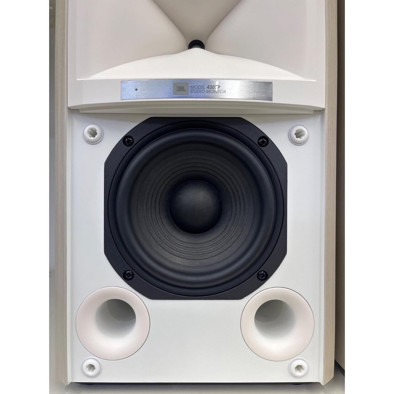 JBL (ジェイビーエル) パワードスタジオモニタースピーカー 4305P