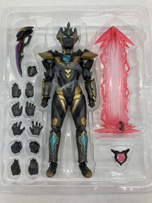 S.H.Figuarts (エス・エイチ・フィギュアーツ) ウルトラマンゼット デスシウムライズクロー フィギュア