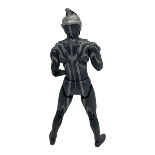 S.H.Figuarts (エス・エイチ・フィギュアーツ) 光と闇のアーク 闇戦士ギルアーク フィギュア