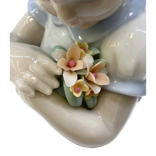 LLADRO (リヤドロ) フィギュリン 素敵なお花