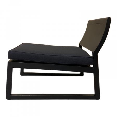 CASSINA IXC. (カッシーナ イクスシー) ラウンジチェアー VIOLA