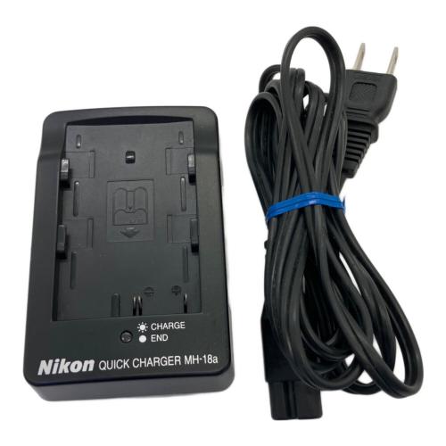 Nikon (ニコン) デジタル一眼レフカメラ D70 ショット数12,177