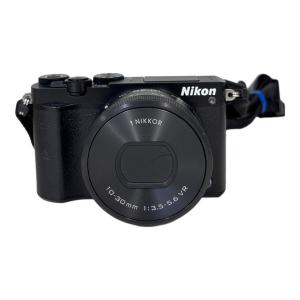 Nikon (ニコン) ミラーレス一眼カメラ 1J5