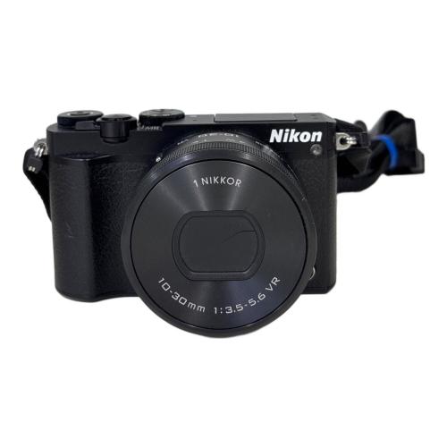 Nikon (ニコン) ミラーレス一眼カメラ 1J5