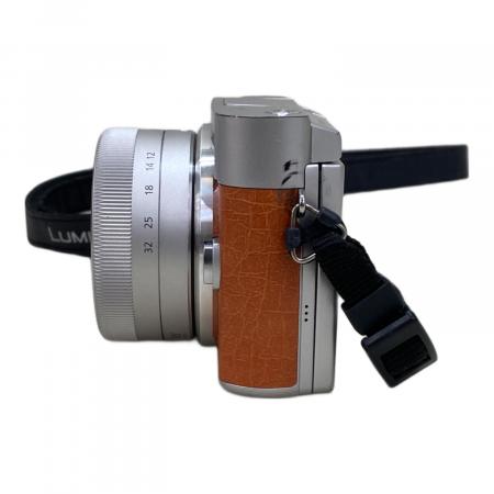 Panasonic (パナソニック) ミラーレス一眼カメラ DC-GF9｜トレファクONLINE