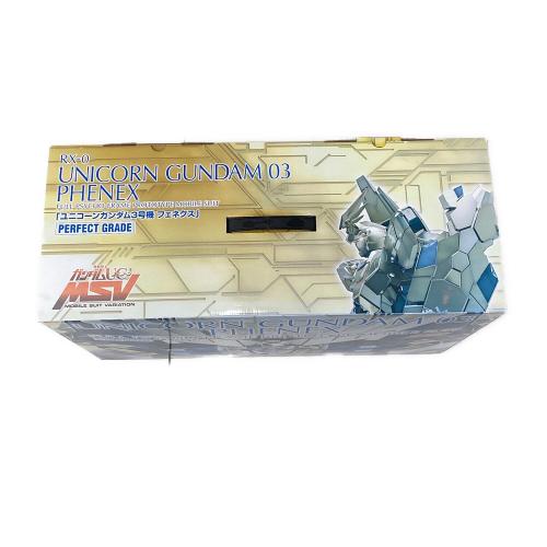 BANDAI (バンダイ) ガンプラ PG 1/60 RX-0 ユニコーンガンダム3号機 フェネクス プラモデル