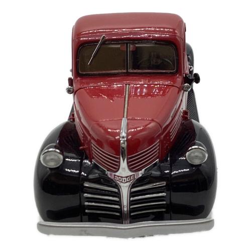 模型 1941 Dodge Pickup Danbury Mint 1:24 Scale