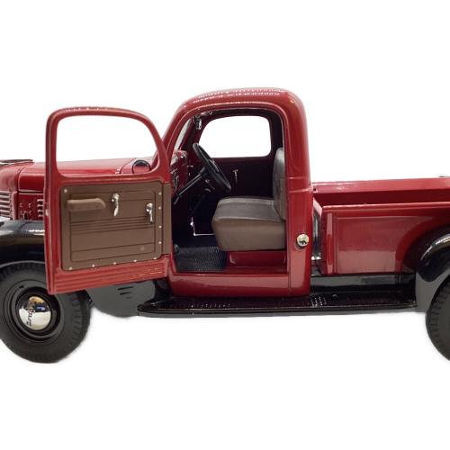 模型 1941 Dodge Pickup Danbury Mint 1:24 Scale