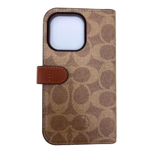 COACH (コーチ) iPhoneケース iPhone15PRO手帳型