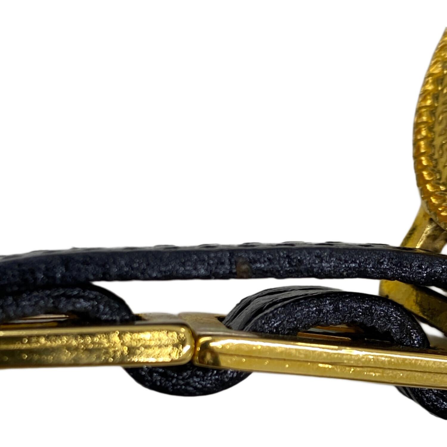 【正規品】VERSACE ヴェルサーチェ バーシティ ロゴ キーリング 正規品】VERSACE ヴェルサーチェ バーシティ ロゴ キーリング