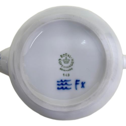 ROYAL COPENHAGEN (ロイヤル・コペンハーゲン) ティーポット ブルーフラワー・プレイン