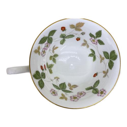 Wedgwood (ウェッジウッド) カップ&ソーサー&プレート ワイルドストロベリー
