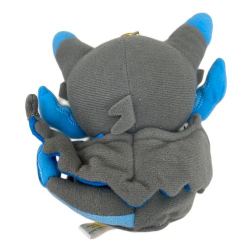 Pokemon Center (ポケモンセンター) ガリザードンXのポンチョを着たピカチュウ ぬいぐるみ ヌイグルミ