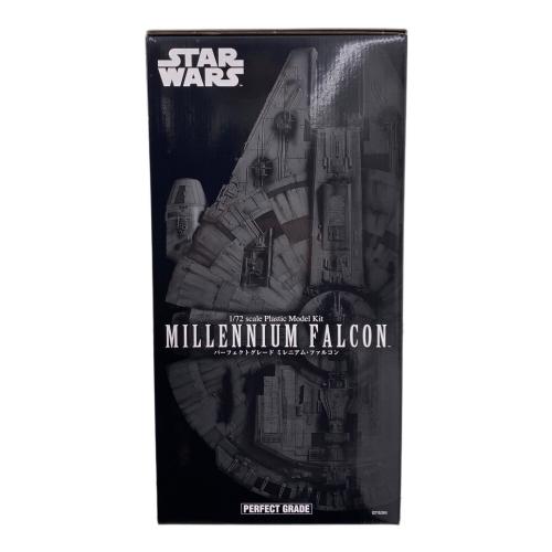 BANDAI (バンダイ) PERFECT GRADE 1/72 ミレニアム・ファルコン プラモデル プラモデル