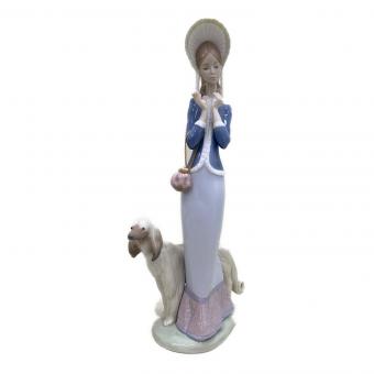 LLADRO (リヤドロ) フィギュリン