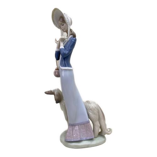 LLADRO (リヤドロ) フィギュリン