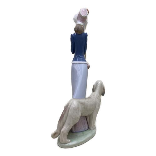 LLADRO (リヤドロ) フィギュリン