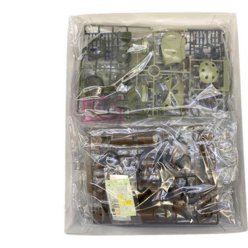 BANDAI　MG 1/100 ズゴック（ユニコーンカラーVer.）