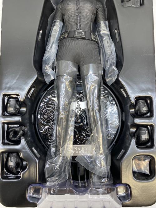 1/6スケール セリーナカイル キャットウーマン フィギュア　バットマン