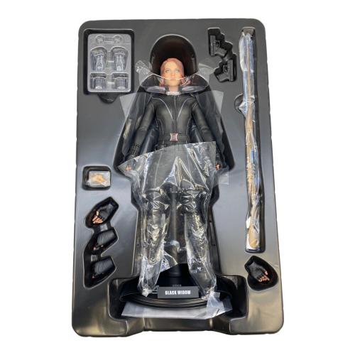 HOTTOYS  1/6スケールフィギュア ブラック・ウィドウ アベンジャーズ フィギュア ムービー・マスターピース
