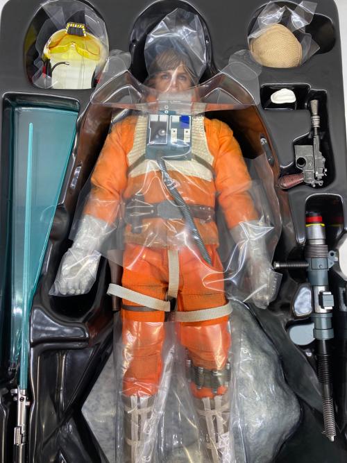 STAR WARS (スターウォーズ) 1/6スケール ルークスカイウォーカー フィギュア MMS585 ムービー・マスターピース