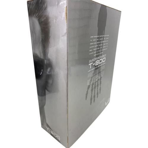 HOT TOY ターミネーター２1/6スケールフィギュア T-800 フィギュア ※箱ダメージ・説明書欠品 ムービー・マスターピース