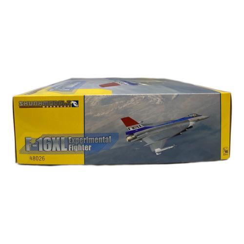 1/48 F-16XL試作戦術戦闘機 プラモデル
