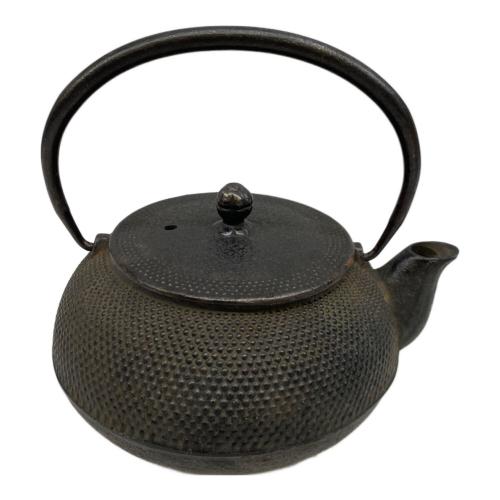 南部鉄器 (ナンブテッキ) 鉄瓶